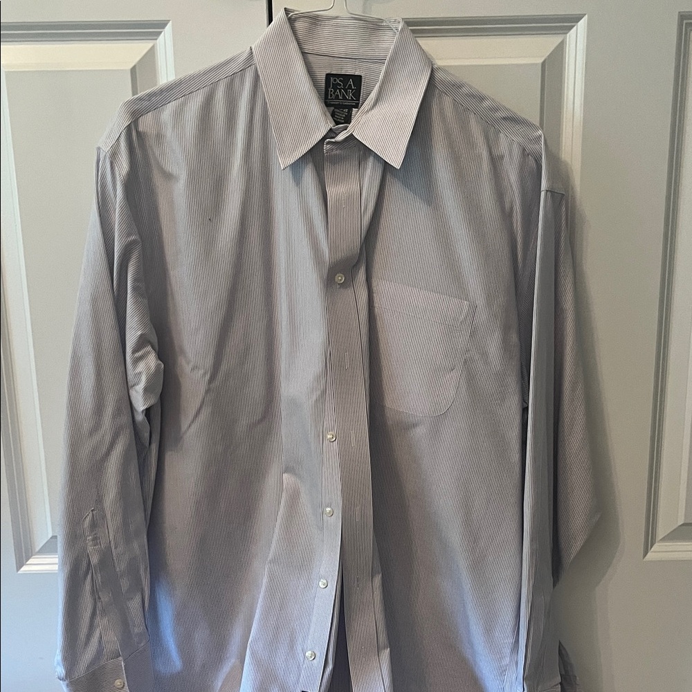 Jos. A. Bank Men's Light Gray Dress Shirt